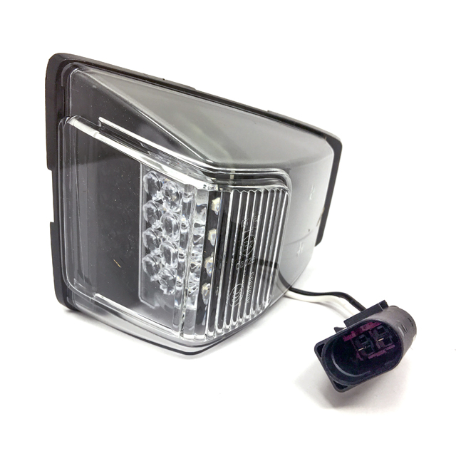SRD07 SIDE REPEATER LED RH 24V WITH FLYLEAD & PLUG