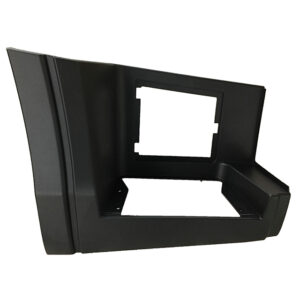 LOWER STEP RH TO SUIT IVECO S WAY