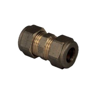 1/8" STRAIGHT COMP COUPLING
