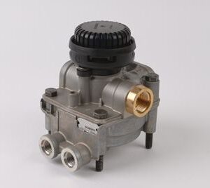Relay valve
