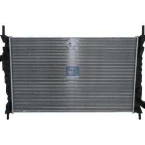 DT Spare Parts 13.42105 Radiator, L: 770 mm, W: 475 mm, T: 29 mm