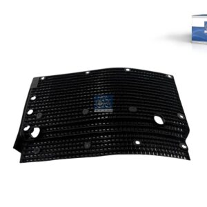 DT Spare Parts 1.00007 Dirt deflector, fender, right