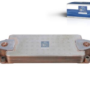 DT Spare Parts 1.10121 Oil cooler, M8 x 40, L: 395 mm, W: 120 mm, T: 51 mm, 8 layer