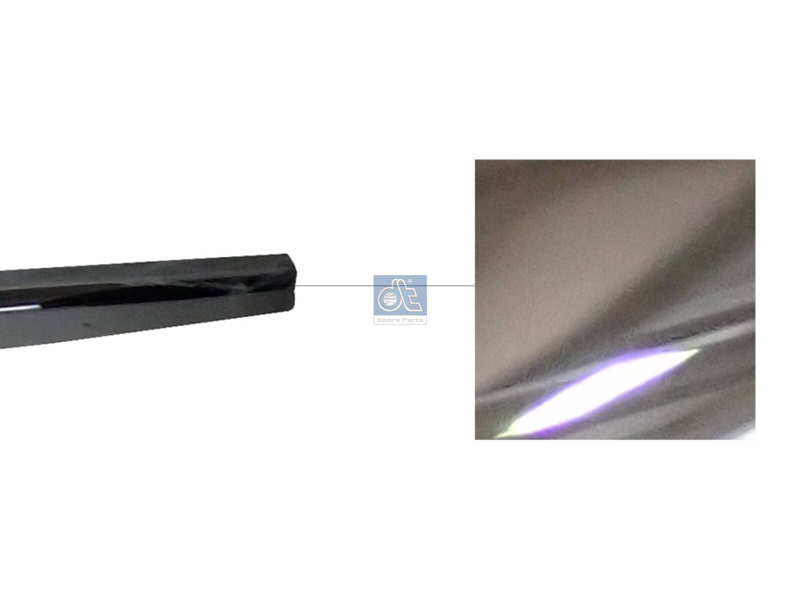 DT Spare Parts 2.00472 Cover moulding, front grill