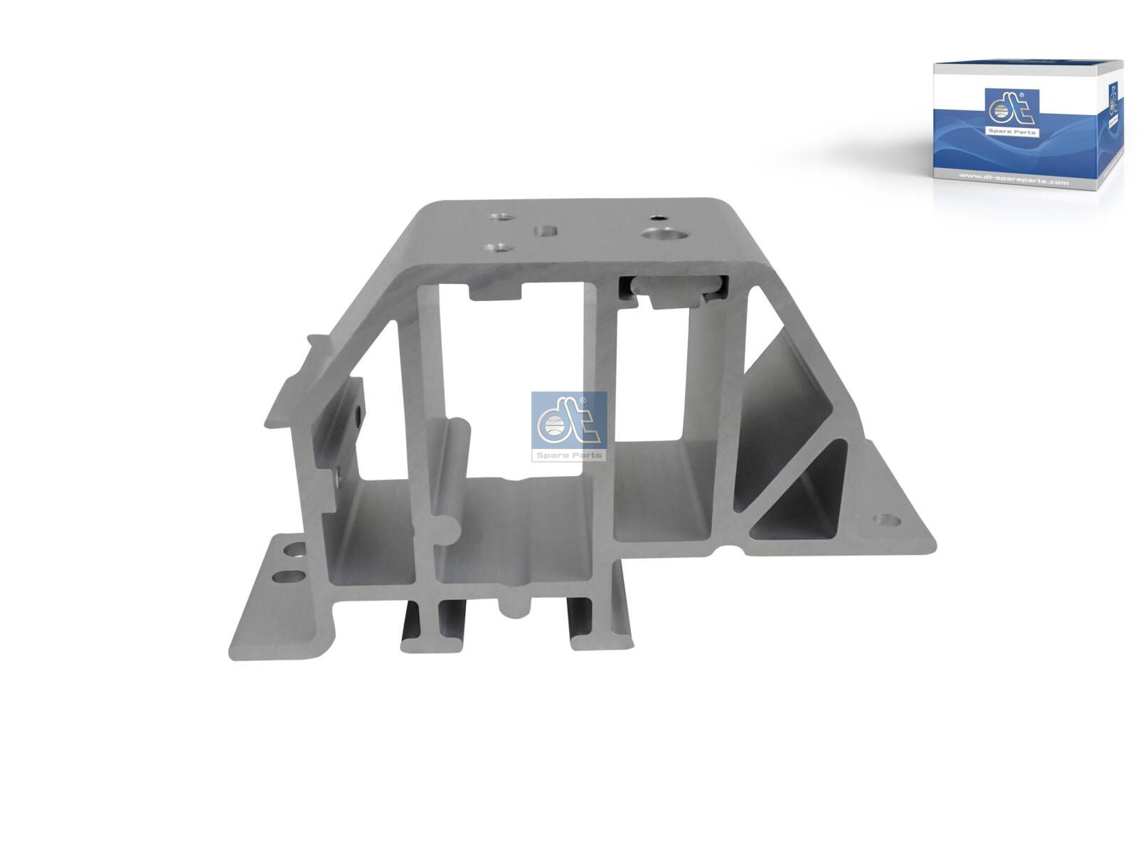 DT Spare Parts 2.00522 Bracket, bumper, right