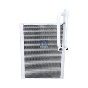 DT Spare Parts 2.76048 Evaporator, L: 307 mm, W: 199 mm, T: 40 mm