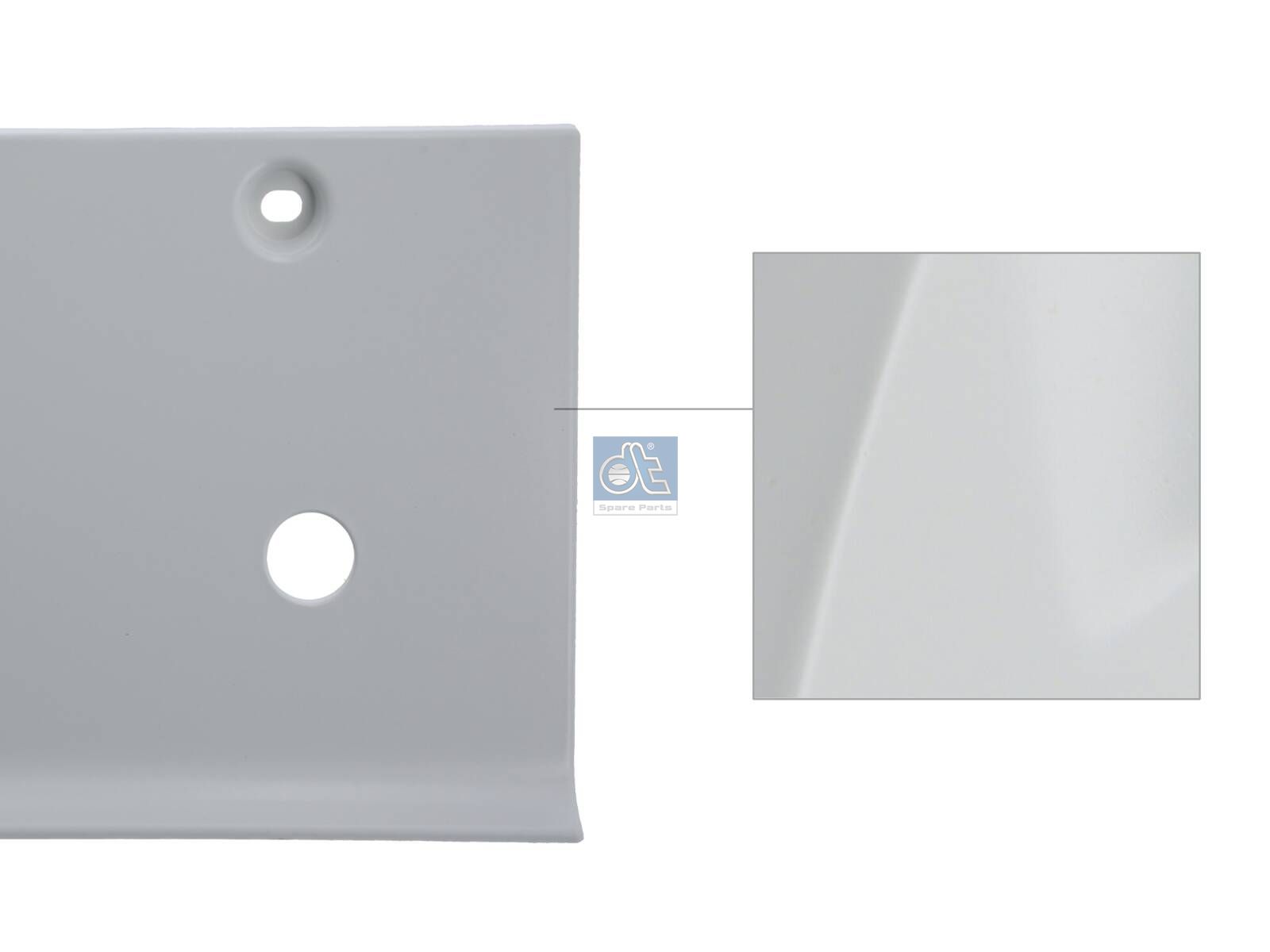 DT Spare Parts 3.00372 Bumper cover, right