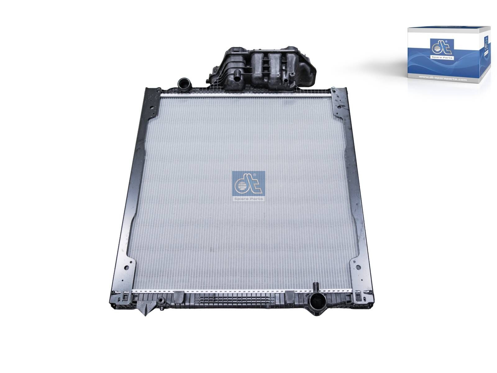 DT Spare Parts 3.00869 Radiator, L: 919 mm, W: 938 mm, T: 40 mm