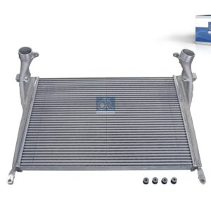 DT Spare Parts 4.01019 Intercooler, L: 925 mm, W: 676 mm, T: 50 mm