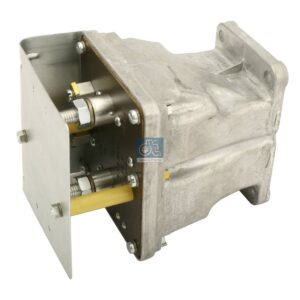 DT Spare Parts 4.63366 Battery relay, 24 V, 300 A
