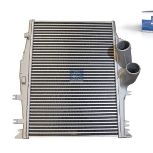 DT Spare Parts 4.63716 Intercooler, L: 555 mm, W: 790 mm, T: 70 mm