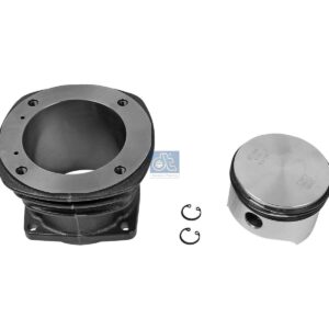 DT Spare Parts 4.66688 Piston and liner kit