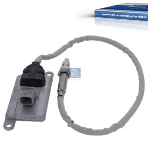DT Spare Parts 4.69549 NOx Sensor, M20 x 1,5, SW: 22, L: 690 mm, 4 poles