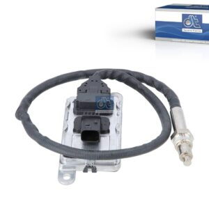 DT Spare Parts 4.73081 NOx Sensor, M20 x 1,5, SW: 22, L: 690 mm, 4 poles