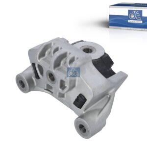 DT Spare Parts 4.80882 Engine mounting