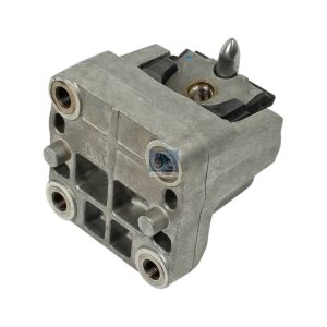 DT Spare Parts 4.81570 Engine mounting