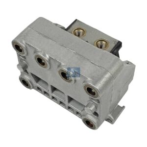 DT Spare Parts 4.81579 Engine mounting