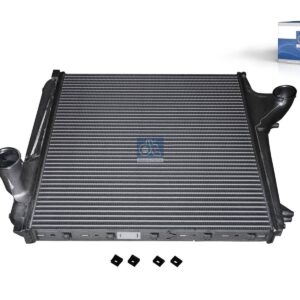 DT Spare Parts 6.35422 Intercooler, L: 895 mm, W: 805 mm, T: 68 mm