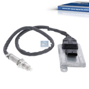 DT Spare Parts 7.25538 NOx Sensor, M20 x 1,5, SW: 22, L: 690 mm, 5 poles
