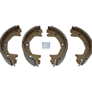 DT Spare Parts 7.92407 Brake shoe kit, with linings